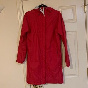 LL Bean Red Long Hooded Rain Coat sz M